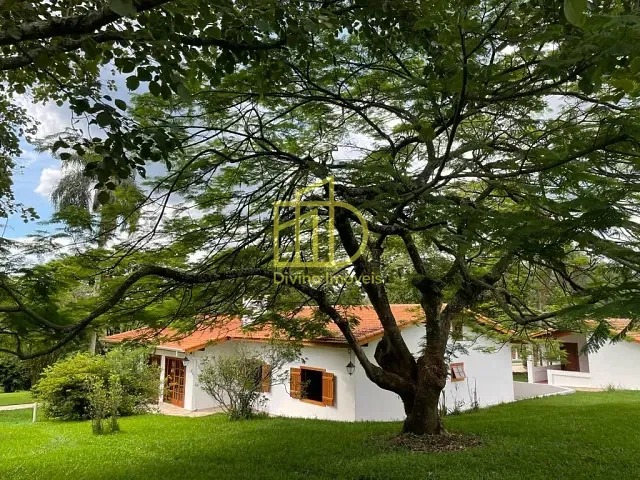 Fazenda com 484000m² 4 quartos e 2 banheiros, à venda, no bairro Área Rural de Itu em Itu