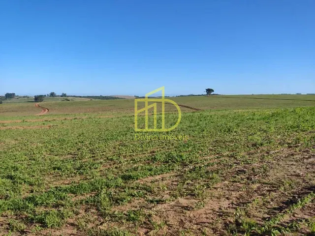 Fazenda com 3484800m², à venda, no bairro Vila Nastri em Itapetininga