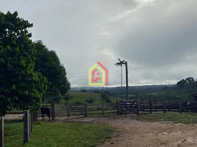 Fazenda com 1m² 3 quartos e 3 banheiros, à venda, no bairro Zona Rural em Breu Branco