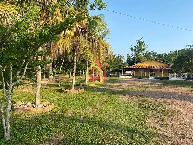 Fazenda com 338800m² 2 quartos e 2 banheiros, à venda, no bairro Zona Rural em São João do Araguaia