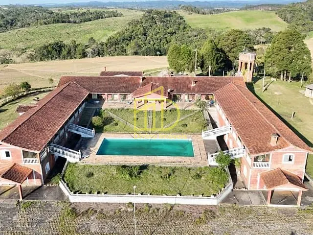 Fazenda com 1210000m², à venda, no bairro Centro em São Miguel Arcanjo
