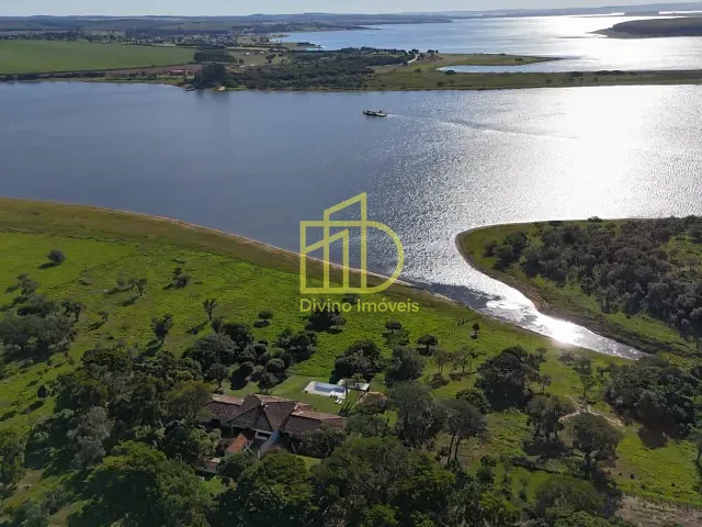 Fazenda com 3581600m², à venda, no bairro Área Rural de Paranapanema em Paranapanema