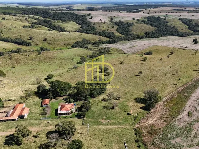 Fazenda com 3218600m² 1 quarto e 1 banheiro, à venda, no bairro Área Rural de Angatuba em Angatuba