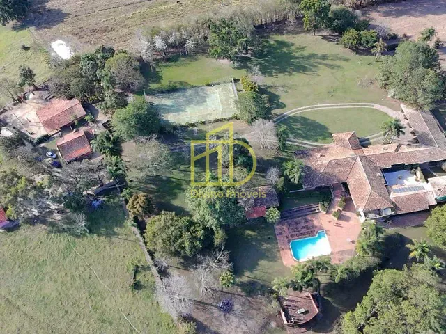 Fazenda com 1355200m² 6 quartos e 1 banheiro, à venda, no bairro Área Rural de Sorocaba em Sorocaba