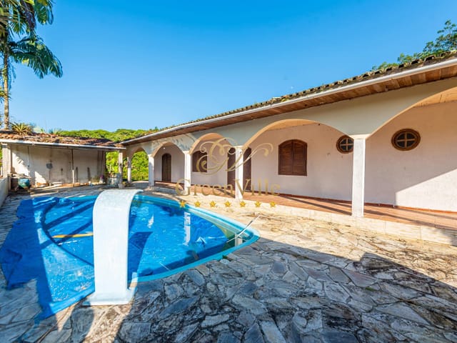 Fazenda com 290000m² 3 quartos e 4 banheiros, à venda, no bairro Alexandra em Alexandra