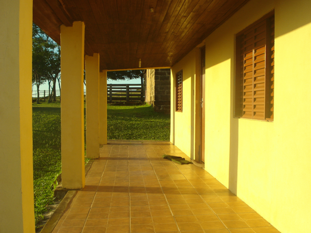 Fazenda com 327022m² 4 quartos e 2 banheiros, à venda, no bairro Balneário Caverá em Alegrete