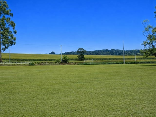 Fazenda com 3025000m² 3 quartos e 2 banheiros, à venda, no bairro Zona Rural em São João do Triunfo