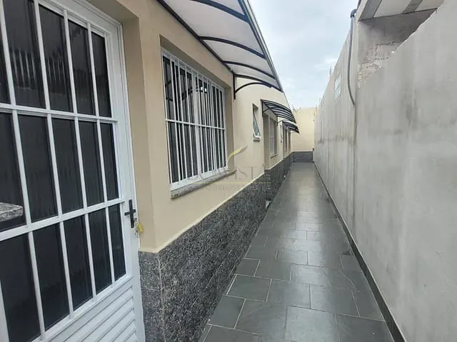Flat com 100m² 1 quarto e 1 banheiro, para alugar, no bairro Centro em Piracaia
