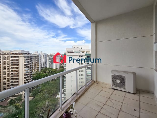 Flat 1 quarto e 2 banheiros, à venda, no bairro Barra da Tijuca em Rio de Janeiro