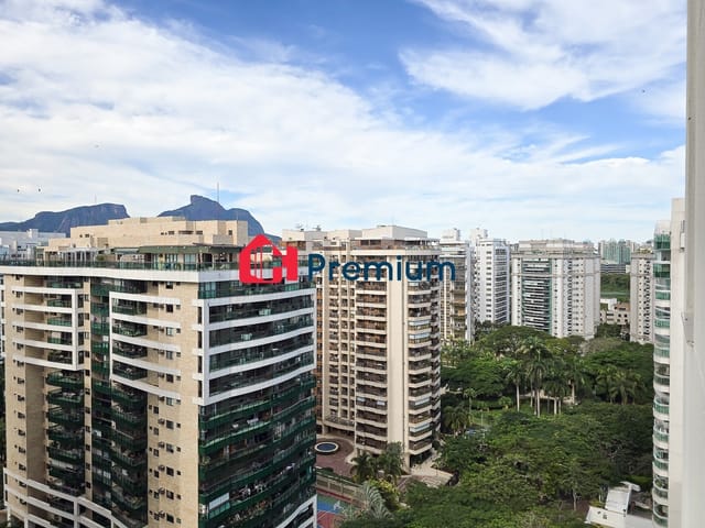 Flat 1 quarto e 2 banheiros, à venda, no bairro Barra da Tijuca em Rio de Janeiro