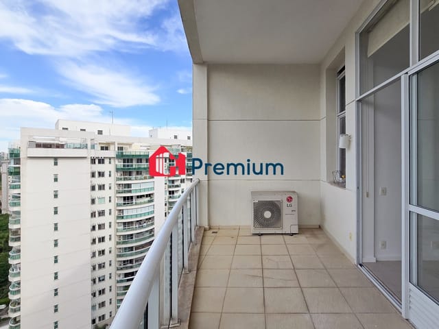 Flat 1 quarto e 2 banheiros, à venda, no bairro Barra da Tijuca em Rio de Janeiro