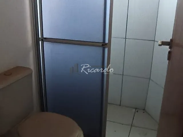 Flat com 34m² 1 quarto e 1 banheiro, à venda, no bairro Uvaranas em Ponta Grossa