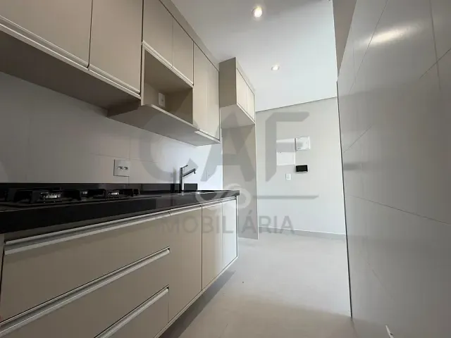 Flat 1 quarto e 1 banheiro, à venda ou para alugar, no bairro Centro em Holambra