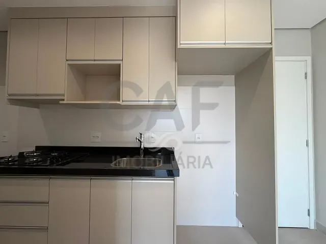 Flat 1 quarto e 1 banheiro, à venda ou para alugar, no bairro Centro em Holambra