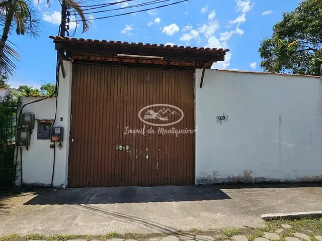 Casa com 40m² 1 quarto e 1 banheiro, à venda, no bairro Jardim das Rosas (Penedo) em Itatiaia