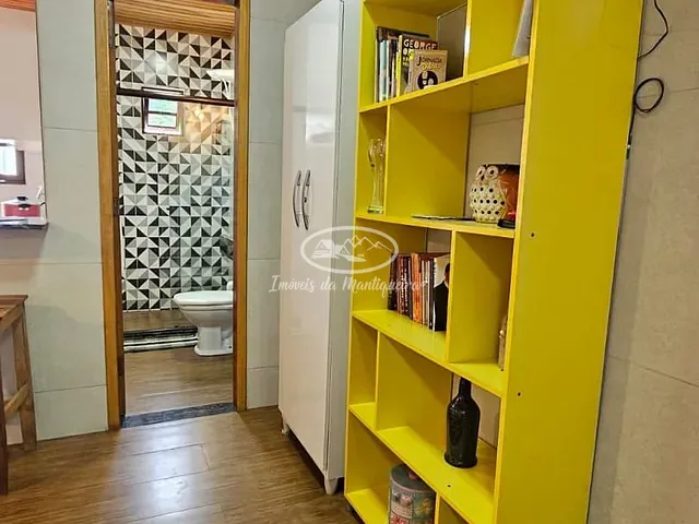 Casa com 40m² 1 quarto e 1 banheiro, à venda, no bairro Jardim das Rosas (Penedo) em Itatiaia