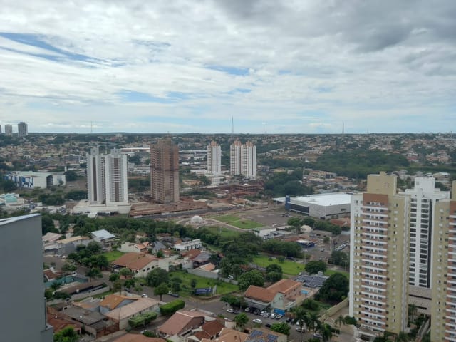 Flat com 46m² 1 quarto e 1 banheiro, à venda, no bairro Jardim dos Estados em Campo Grande