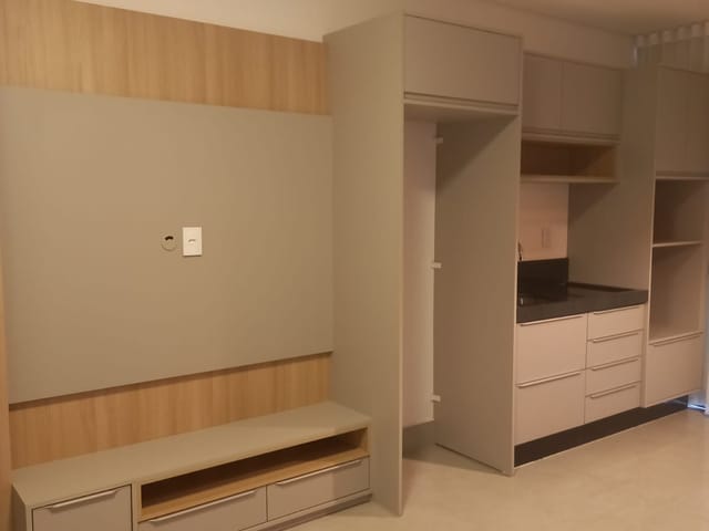 Flat com 46m² 1 quarto e 1 banheiro, à venda, no bairro Jardim dos Estados em Campo Grande