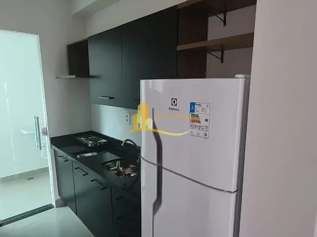 Flat com 25m² 1 quarto e 1 banheiro, para alugar, no bairro Cidade Antônio Estevão de Carvalho em São Paulo