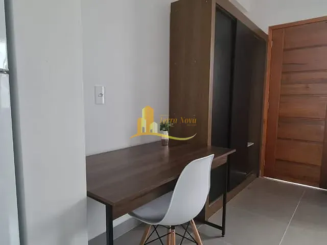 Flat com 25m² 1 quarto e 1 banheiro, para alugar, no bairro Cidade Antônio Estevão de Carvalho em São Paulo