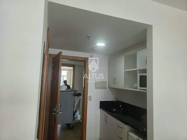 Flat 1 quarto e 1 banheiro, à venda, no bairro Caminho das Árvores em Salvador