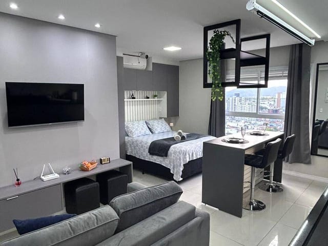 Flat 1 quarto e 1 banheiro, para alugar, no bairro Centro em Mogi das Cruzes