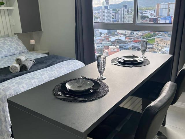 Flat 1 quarto e 1 banheiro, para alugar, no bairro Centro em Mogi das Cruzes