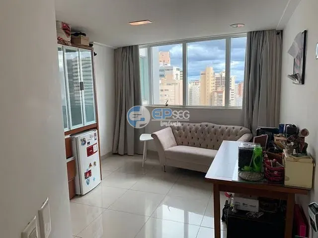 Flat com 50m² 1 quarto e 1 banheiro, à venda, no bairro Centro em Londrina