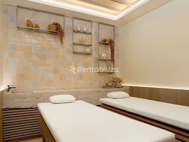 Flat 1 quarto e 1 banheiro, à venda, no bairro Meia Praia em Itapema