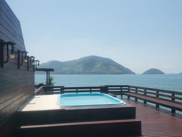 Foto do Flat - Flat à venda a beira mar, Mangaratiba, Rio de Janeiro, RJ, Condomínio Sítio Bom | Valverde Consultoria Imobiliária Ltda