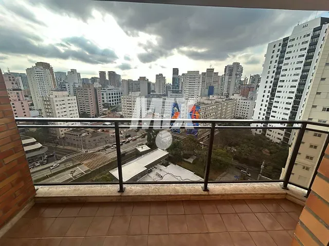Flat 1 quarto e 1 banheiro, para alugar, no bairro Vila Nova Conceição em São Paulo