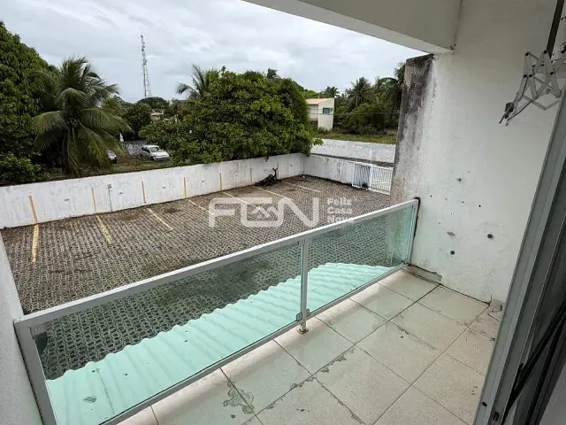 Flat 3 quartos e 1 banheiro, à venda, no bairro Guarajuba em Camaçari