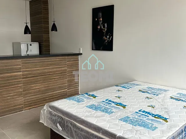 Flat 1 quarto e 1 banheiro, para alugar, no bairro Centro em Taubaté