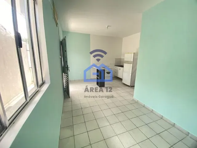 Flat com 30m² 1 quarto e 1 banheiro, à venda, no bairro Centro em Caraguatatuba