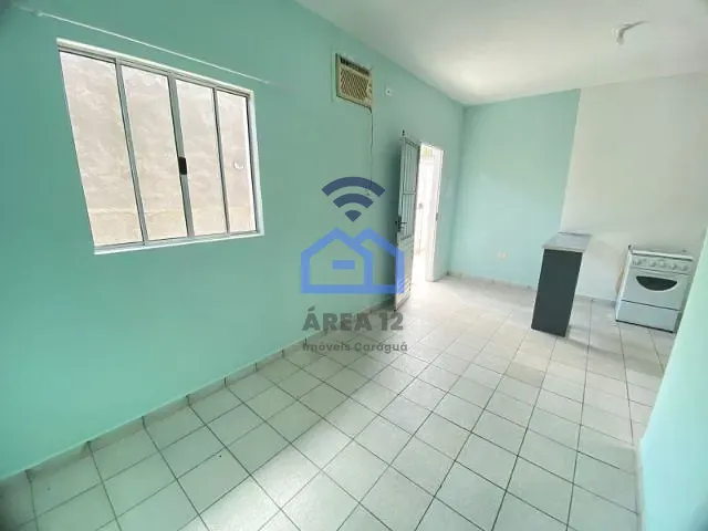 Flat com 30m² 1 quarto e 1 banheiro, à venda, no bairro Centro em Caraguatatuba