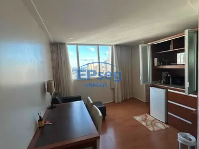 Flat 1 quarto e 1 banheiro, à venda, no bairro Centro em Londrina