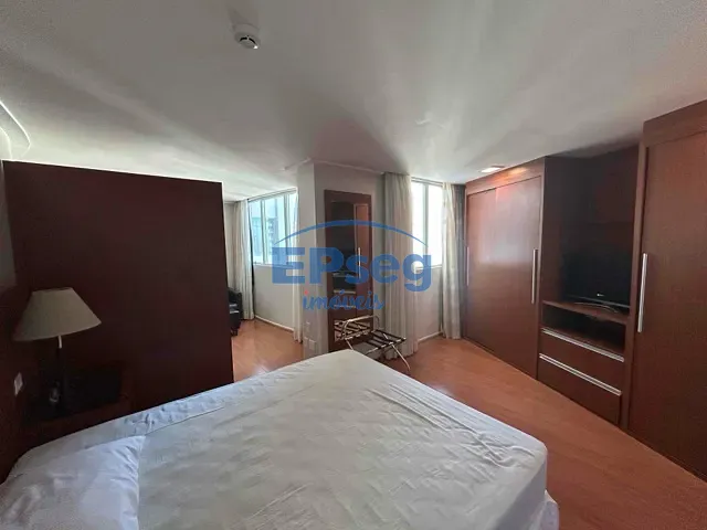 Flat 1 quarto e 1 banheiro, à venda, no bairro Centro em Londrina