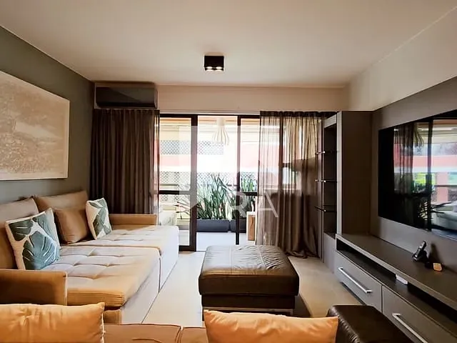 Apartamento com 234m² 2 quartos e 2 banheiros, à venda, no bairro Asa Norte em Brasília