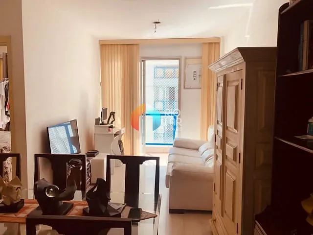 Flat com 49m² 1 quarto e 1 banheiro, à venda, no bairro Humaitá em Rio de Janeiro
