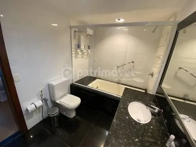 Flat com 53m² 1 quarto e 1 banheiro, à venda, no bairro Barra da Tijuca em Rio de Janeiro
