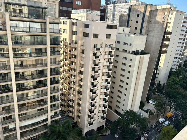 Flat 2 quartos e 2 banheiros, à venda, no bairro Cerqueira César em São Paulo