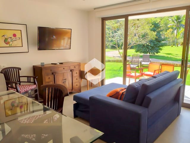 Flat com 83m² 2 quartos e 2 banheiros, à venda, no bairro Parque Mambucaba (Mambucaba) em Angra dos Reis
