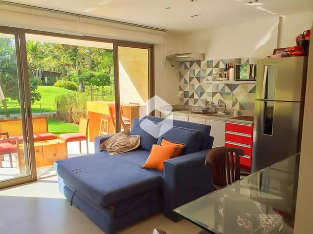Flat com 83m² 2 quartos e 2 banheiros, à venda, no bairro Parque Mambucaba (Mambucaba) em Angra dos Reis
