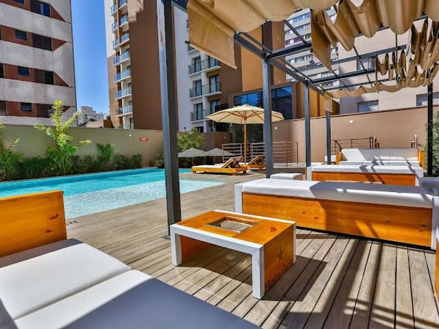 Flat 1 quarto e 1 banheiro, à venda, no bairro Cambuí em Campinas