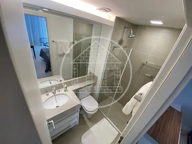 Flat com 54m² 1 quarto e 2 banheiros, para alugar, no bairro Vila Nova Conceição em São Paulo