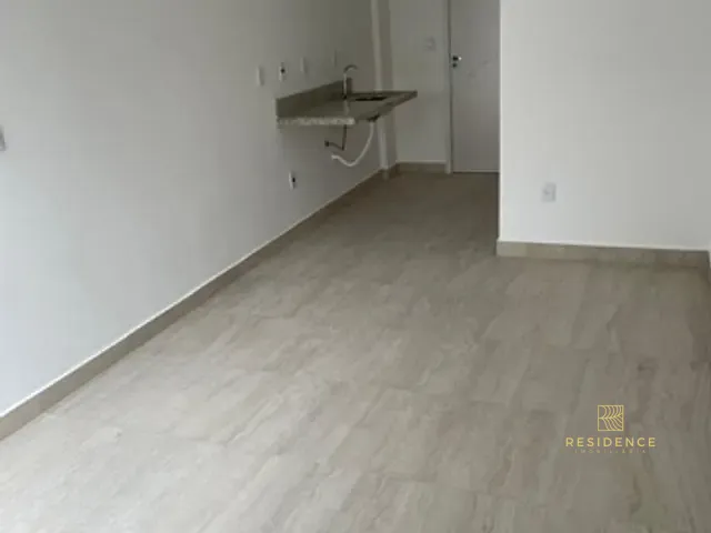 Flat 1 quarto e 1 banheiro, à venda, no bairro Jardim Amália em Volta Redonda