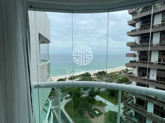 Flat 1 quarto e 1 banheiro, à venda, no bairro Barra da Tijuca em Rio de Janeiro
