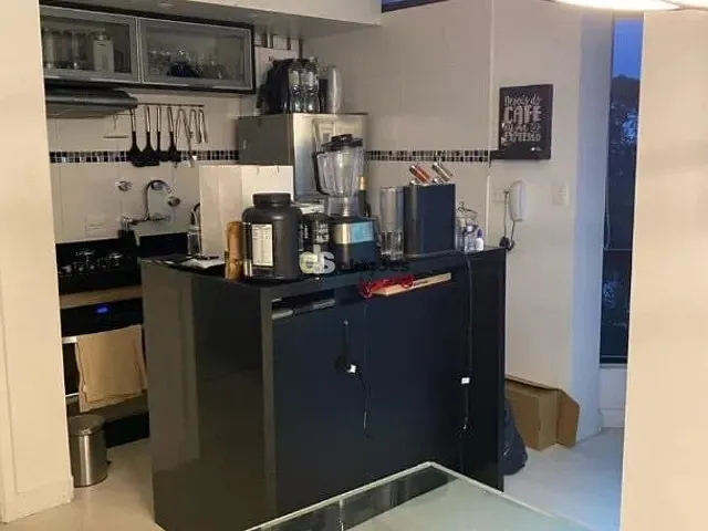 Flat 1 quarto e 2 banheiros, à venda, no bairro Vila Suzana em São Paulo