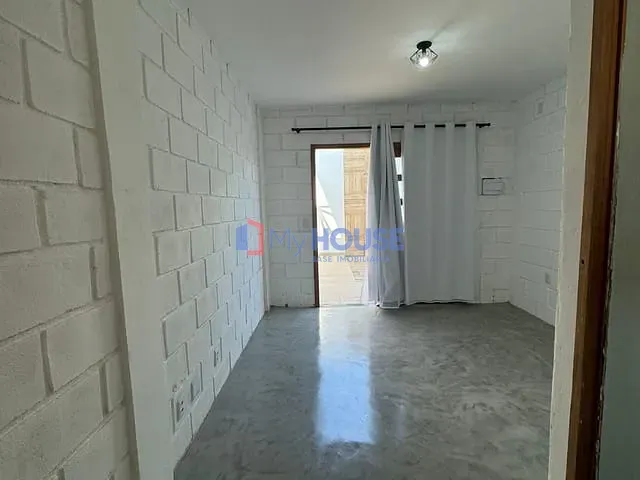 Flat 1 quarto e 1 banheiro, à venda, no bairro Olivença em Ilhéus