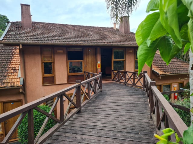 Foto do Flat - Flat com 1 dormitório à venda, 45 m² por R$ 670.000,00 - Araras - Petrópolis/RJ | Istelet Imóveis